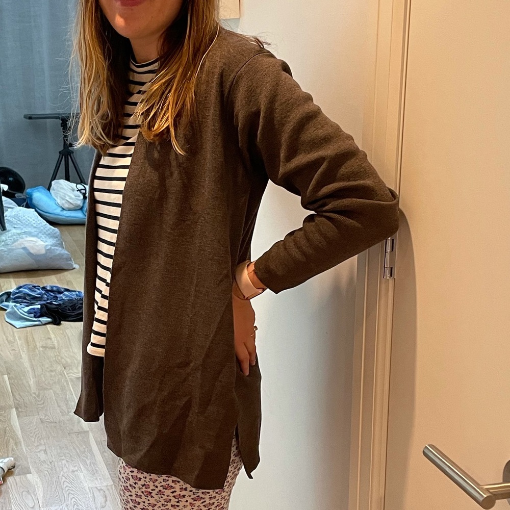 100% wool Eileen Fisher open cardigan